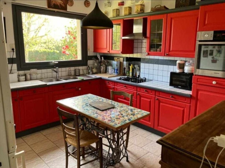 495269940 1558535305104673 4634284302865716230 n 768x574