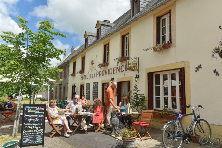 Saint Donat Bistrot de pays JDA 9777 Large 768x513